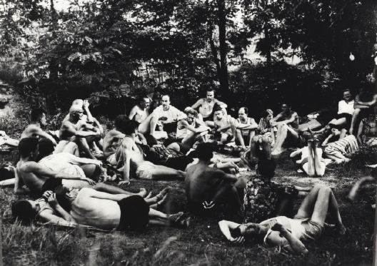 Kassák Lajos előadást tart a Munka-körnek, Göd, Fotó: Lengyel Lajos, 1929-1930 körül